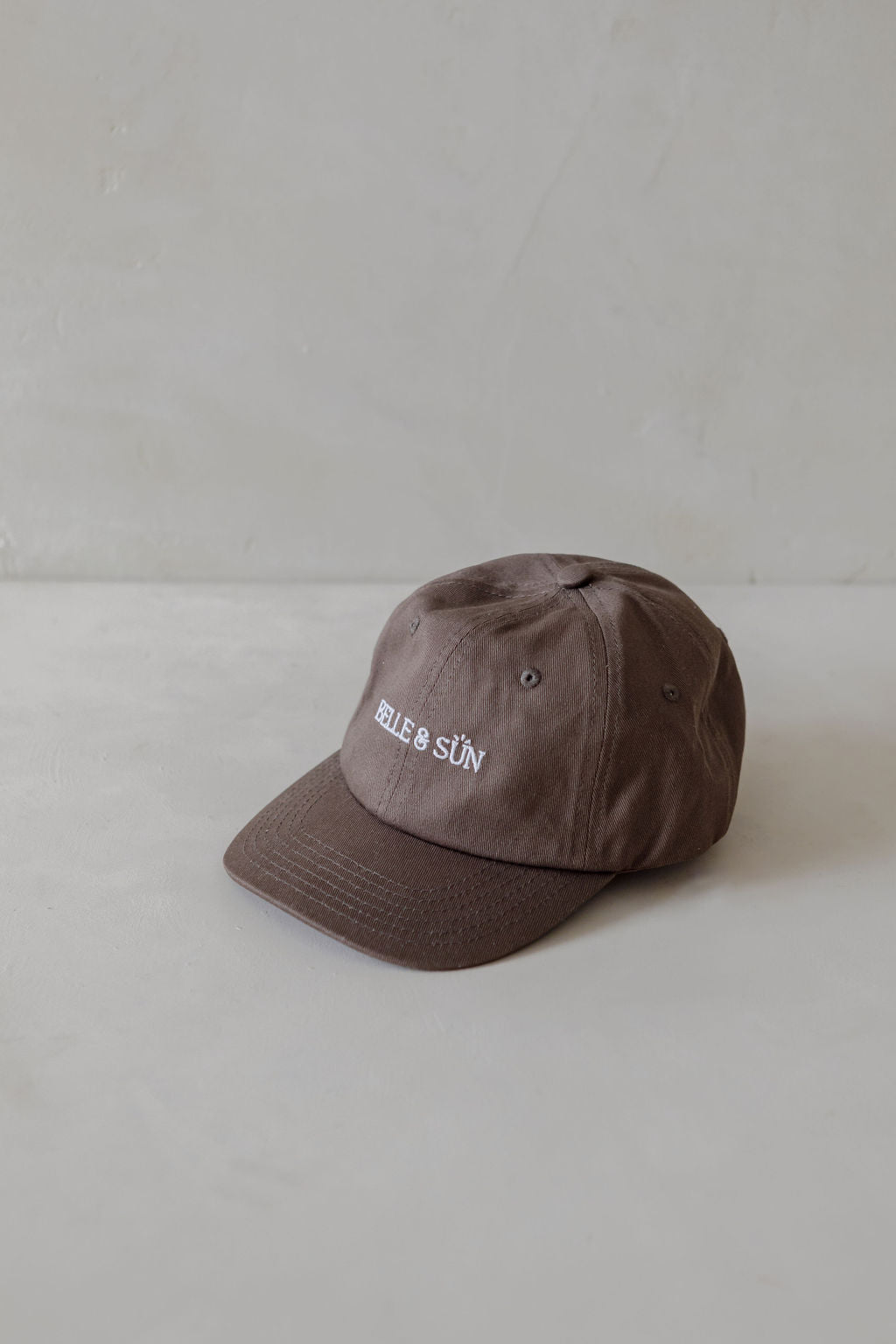 B&S Womans Cap | Cocoa